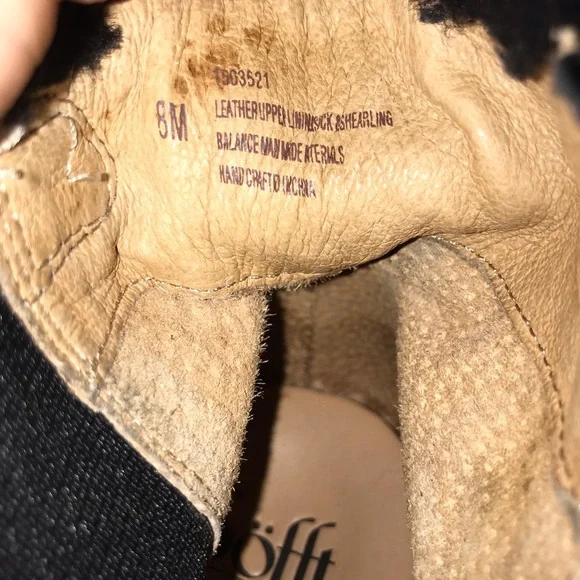 Sofft Leather Short Winter Boot - Picture 6 of 7